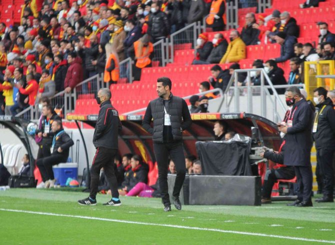 Volkan Demirel, Teknik Direktörlük Kariyerinin İlk Maçında