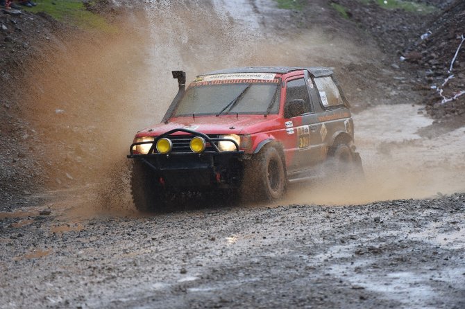 Kahramanmaraş’ta Off-road Yarışları Nefes Kesti