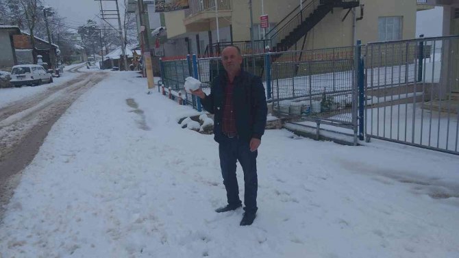 Kumluca Yaylalarında Kar Sevinci