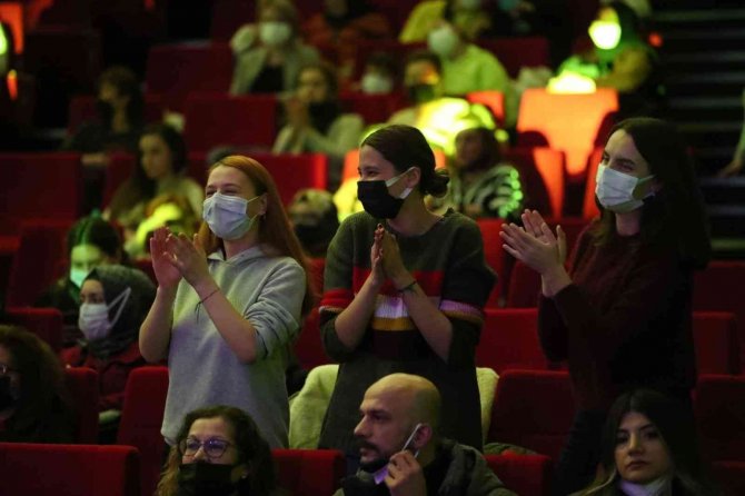 Denizli’de El Emeği Ve Girişimci Kadınlar Festivali Tam Hızıyla Devam Ediyor