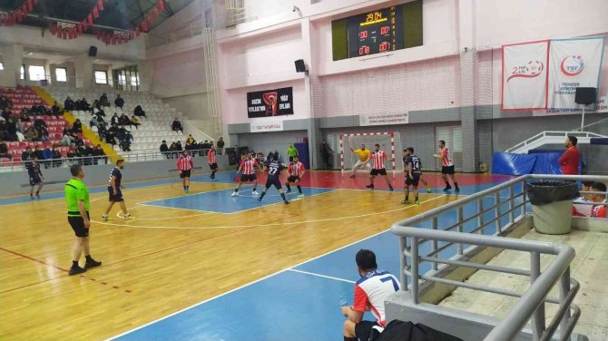 Yozgat Belediyesi Bozok Hentbol Spor Kulübü Lige Galibiyetle Başladı