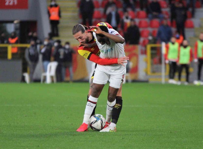 Spor Toto Süper Lig: Göztepe: 0 - Fatih Karagümrük: 1 (Maç Sonucu)