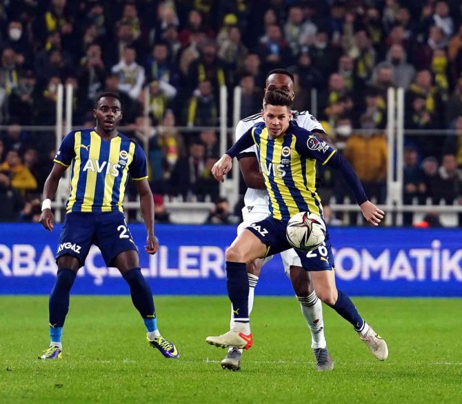 Spor Toto Süper Lig: Fenerbahçe: 2 - Beşiktaş: 2 (Maç Sonucu)