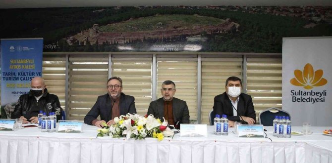 Sultanbeyli’de "Aydos Kalesi, Tarih, Kültür Ve Turizm Çalıştayı" Gerçekleştirildi