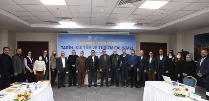 Sultanbeyli’de "Aydos Kalesi, Tarih, Kültür Ve Turizm Çalıştayı" Gerçekleştirildi
