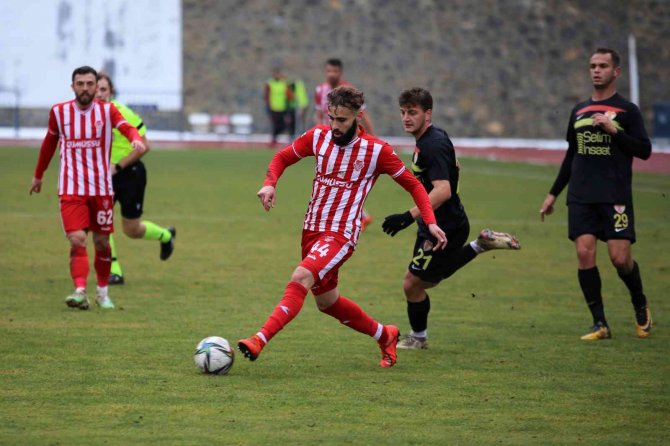 Tff 3. Lig: Gümüşhane Sportif Faaliyetler: 0 - Edirnespor: 1