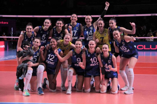 Fıvb Kadınlar Dünya Kulüpler Şampiyonası: Minas Tenis Clube: 0 - Fenerbahçe Opet: 3