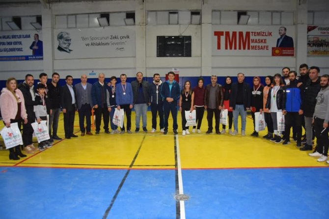 Viranşehir’de Masa Tenisi Turnuvası