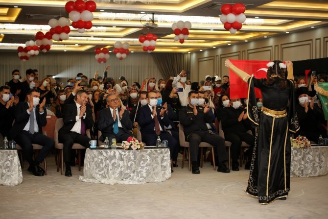 ‘Kültürlerin Buluşma Noktası Türkiye’ Programı Vali Su’nun Katılımıyla Yapıldı