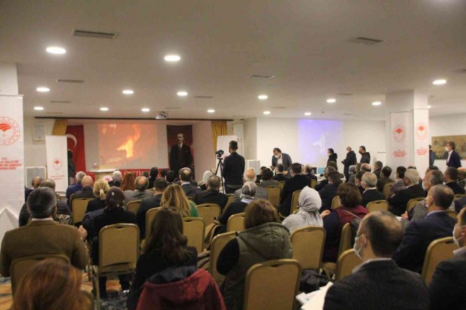 Üç Gün Sürecek Çam Balı Çalıştayı Başladı