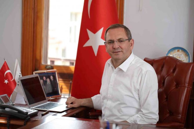 Ayvalık Belediyesinden “Askıda Fatura” Uygulaması