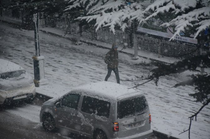 Tatvan’da Yoğun Kar Yağışı