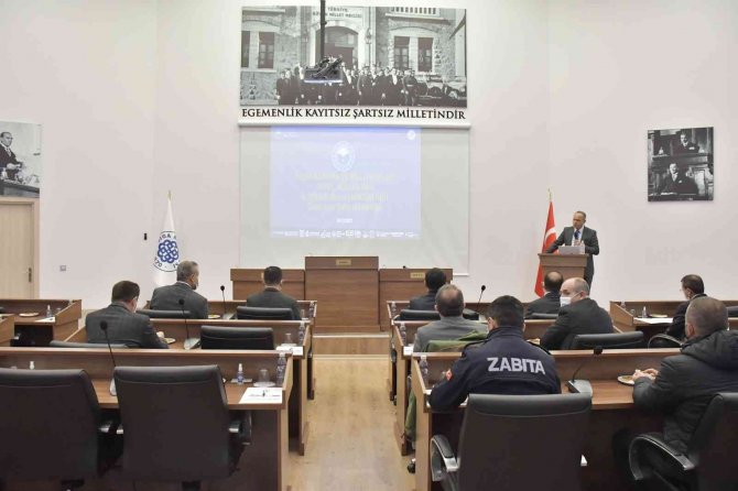 Çanakkale’deki Sokak Hayvanları İçin Yaşam Merkezi Kurulacak