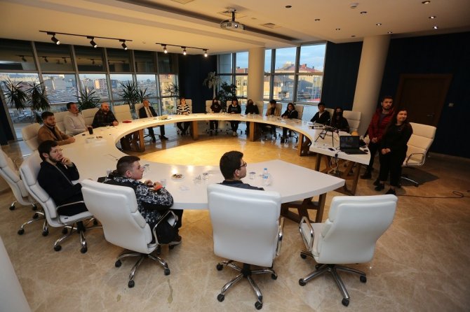 Kadın Girişimciden Gençlere Havacılık Semineri