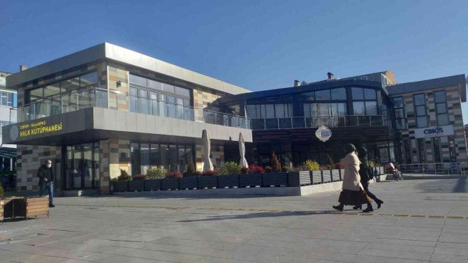 Çorum 7 Gün 24 Saat Açık Kalacak Kütüphanesine Kavuştu