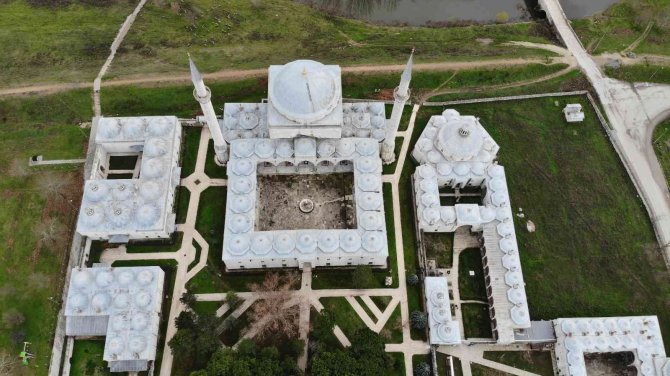 Sultan 2. Bayezid Külliyesi Sağlık Müzesi’ne Yoğun İlgi