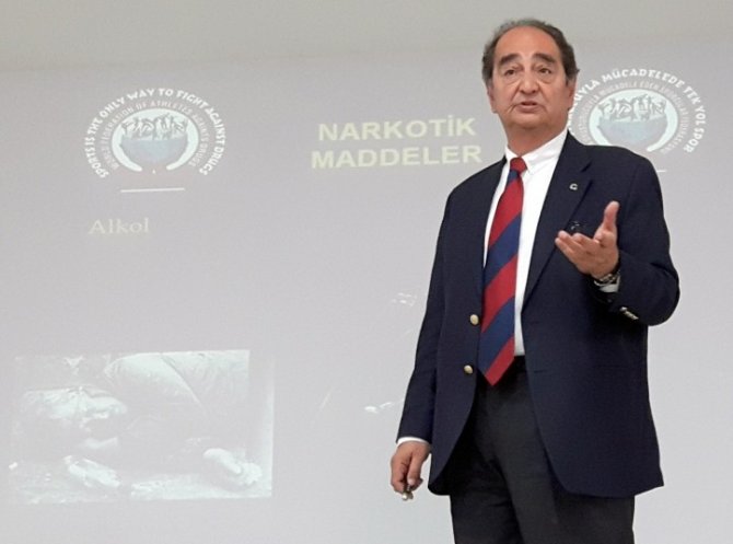 Kaya Muzaffer Ilıcak: "Avrupa’daki Türk Sporcular Milli Takımlara Alınmalı"