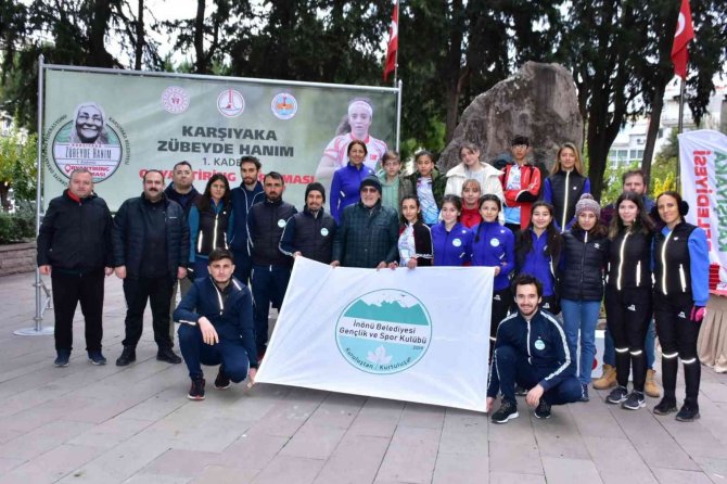 İ̇nönü Belediyesi Sporcuları İ̇zmir Yarışlarında Madalyaları Topladı