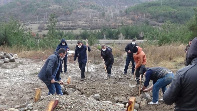 Irak’ta Sele Kapılarak Hayatını Kaybeden Türk Vatandaşı Toprağa Verildi