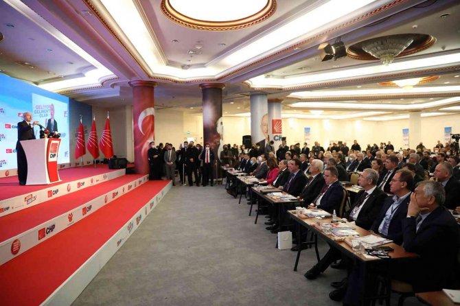 Seçer, Kayseri’de Düzenlenen ’Belediye Başkanları Çalıştayı’na Katıldı