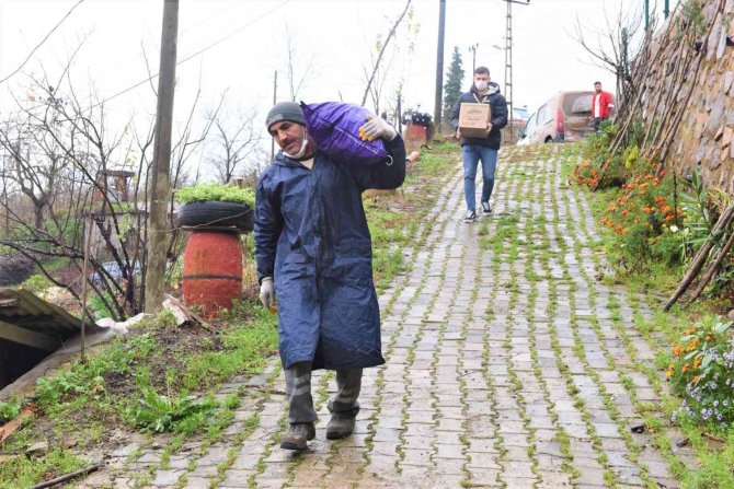 Altınordu Belediyesi’nden İhtiyaç Sahibi Ailelere Destek