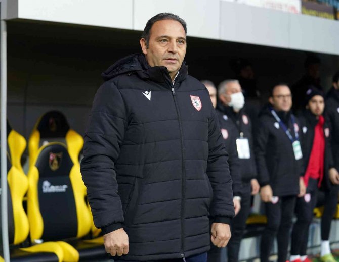 Spor Toto 1. Lig: İ̇stanbulspor: 2 - Samsunspor: 1