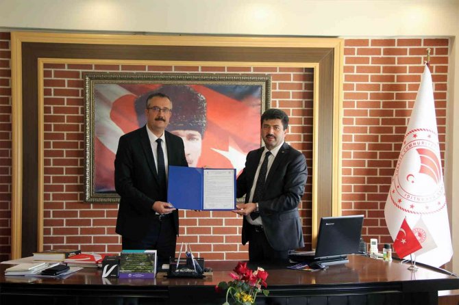 Rektör Sarıbıyık: “Sahaya Yenilik Ve Çözüm Sunuyoruz”