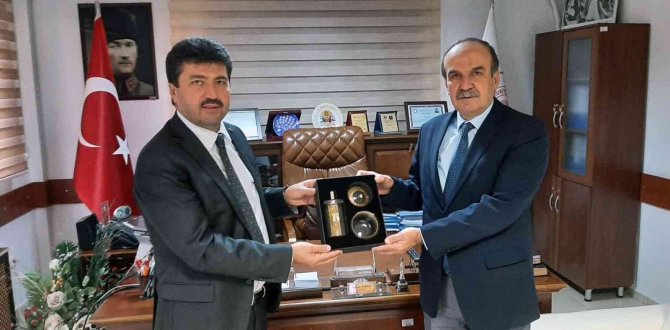 Rektör Sarıbıyık: “Sahaya Yenilik Ve Çözüm Sunuyoruz”