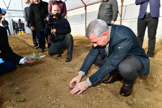 Yeşilyurt Belediyesi’nden Üretime Katkı
