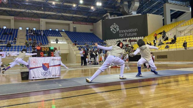 Eskrim Heyecanı Eskişehir’de Yaşandı