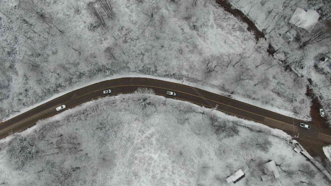 İ̇stanbul’un Yanı Başında 1 Metre Kar Var