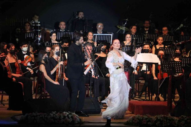 Uluslararası 3. Balkan Müzik Festivali Renkli Görüntülere Sahne Oldu