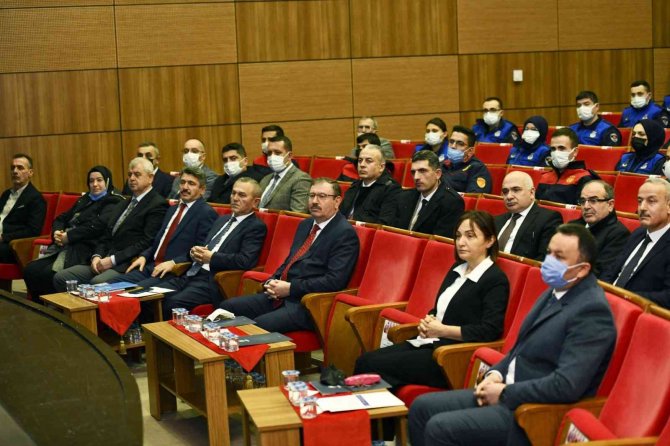 Başkan Demir’den Memurlara: “Canla Başla Çalışın”