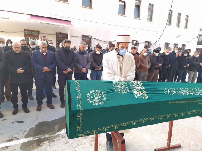 Avcılar’da Sahte Alkol İçen Adam Hayatını Kaybetti