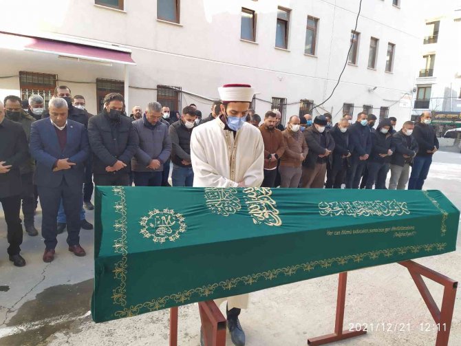 Avcılar’da Sahte Alkol İçen Adam Hayatını Kaybetti