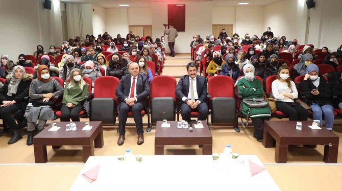 Vali Varol, Kyk Yurdunda Gençlerle Bir Araya Geldi