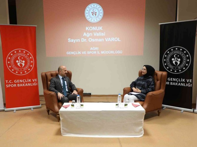 Vali Varol, Kyk Yurdunda Gençlerle Bir Araya Geldi