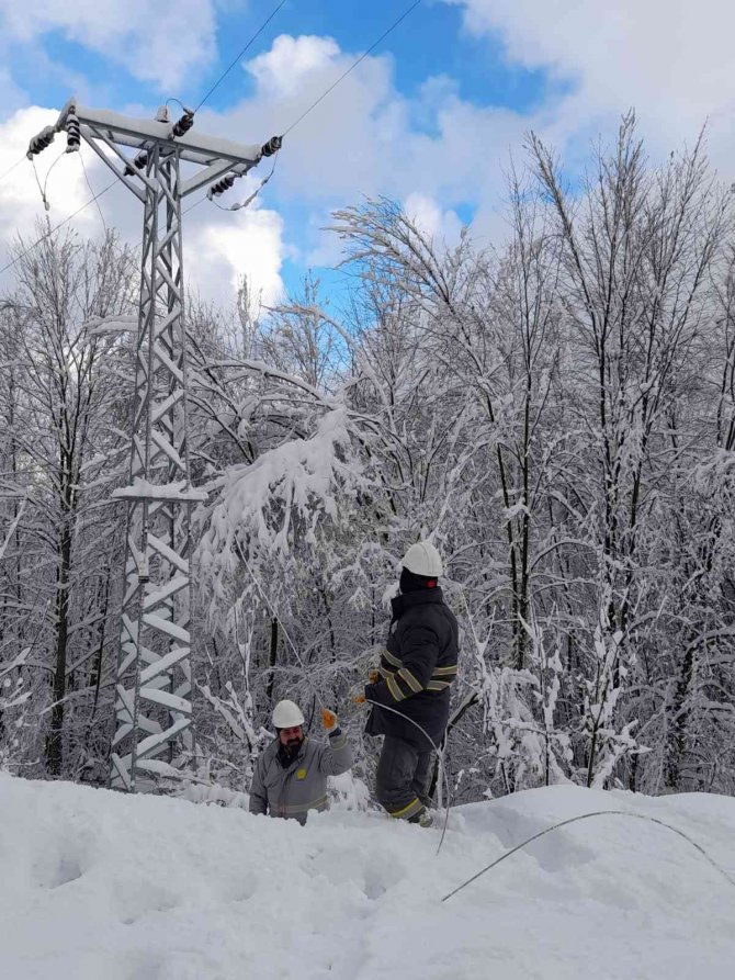 Başkent Edaş, Batı Karadeniz’de Kesintisiz Elektrik İçin Sahada