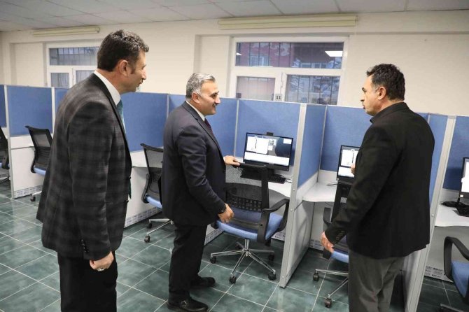 Develi’de ‘E-sınav Merkezi’ Hizmete Başladı