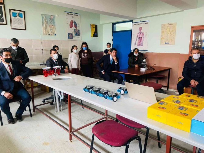 Doğanşehir Ortaokulu, Kütüphane Ve Bilim Atölyesine Kavuştu