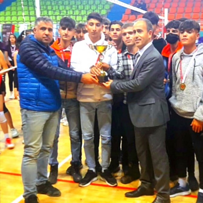 Elazığ’da Voleybol Müsabakaları Sona Erdi