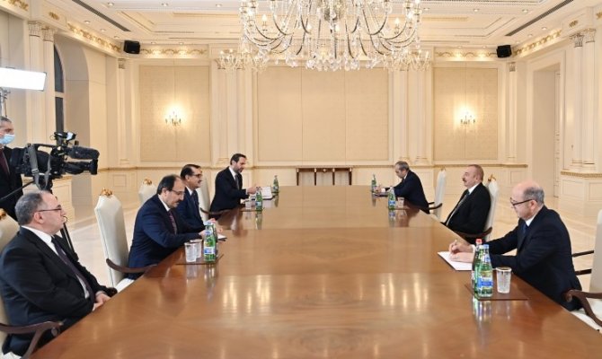 Bakan Dönmez, Bakü’de Azerbaycan Cumhurbaşkanı Aliyev İle Görüştü