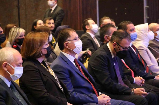 Gençlik Ve Spor Bakanı Kasapoğlu: “Hakkını Koruyan, Hukuku Gözeten Gençler En Önemli Kazanımımızdır”