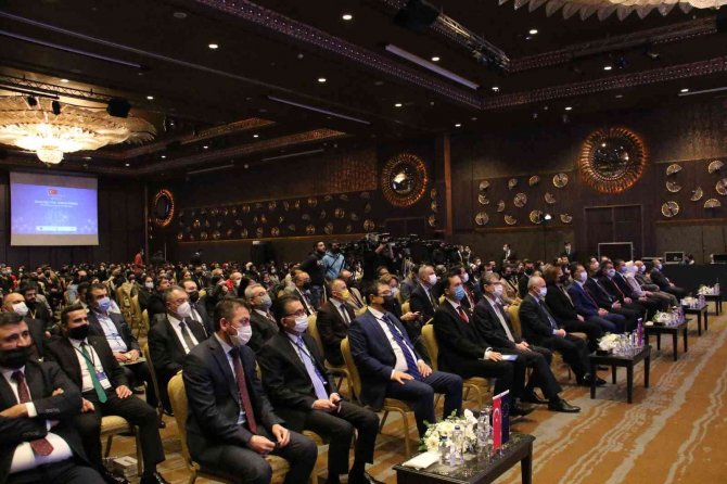 Gençlik Ve Spor Bakanı Kasapoğlu: “Hakkını Koruyan, Hukuku Gözeten Gençler En Önemli Kazanımımızdır”