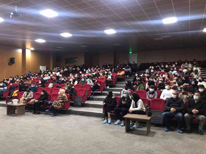 Hisarcık’ta Öğretmen Ve Öğrencilere Afet Farkındalık Eğitimi