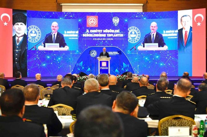 Bakan Soylu: “Bazıları Hain Olamayacak Kadar Sefildirler”