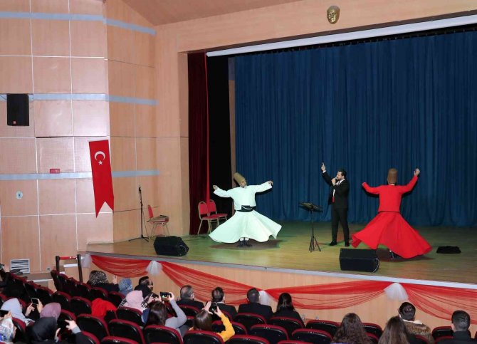 Hazreti Mevlana Edirne’de Şair Özdemir’in Şiirleriyle Anıldı