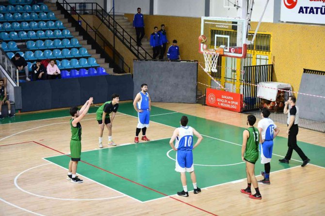 Türkiye Basketbol Üniversiteler Müsabakalarında İlk Gün Tamamlandı