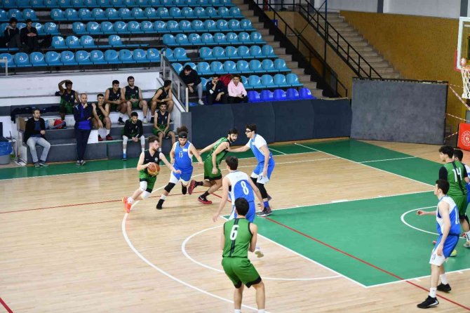 Türkiye Basketbol Üniversiteler Müsabakalarında İlk Gün Tamamlandı