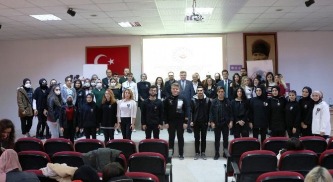Şaphane Myo’da “Şiddet Ve İ̇nsan Hakları” Konulu Panel